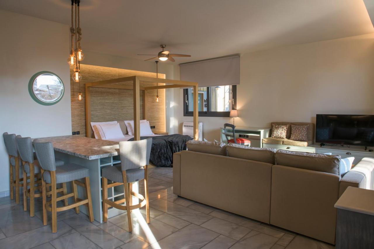 Aval Riviera Daire Lagonisi Dış mekan fotoğraf